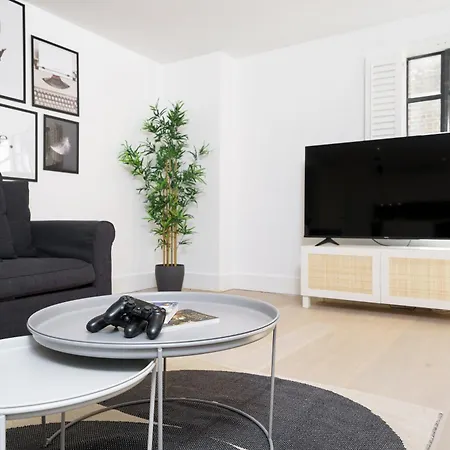 Trafalgar Sq 1 Bedr, 3 Beds Sleeps 6 London Exterior photo