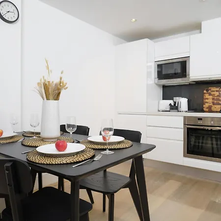 Trafalgar Sq 1 Bedr, 3 Beds Sleeps 6 London Exterior photo