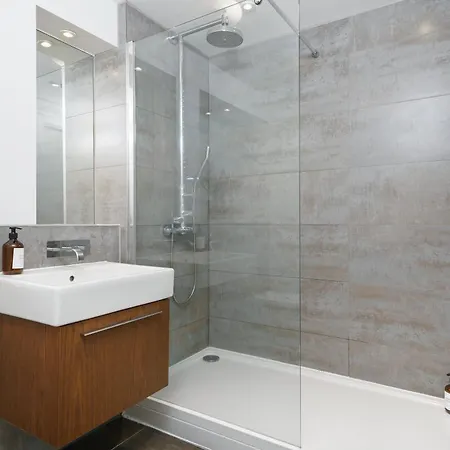 Trafalgar Sq 1 Bedr, 3 Beds Sleeps 6 London Exterior photo