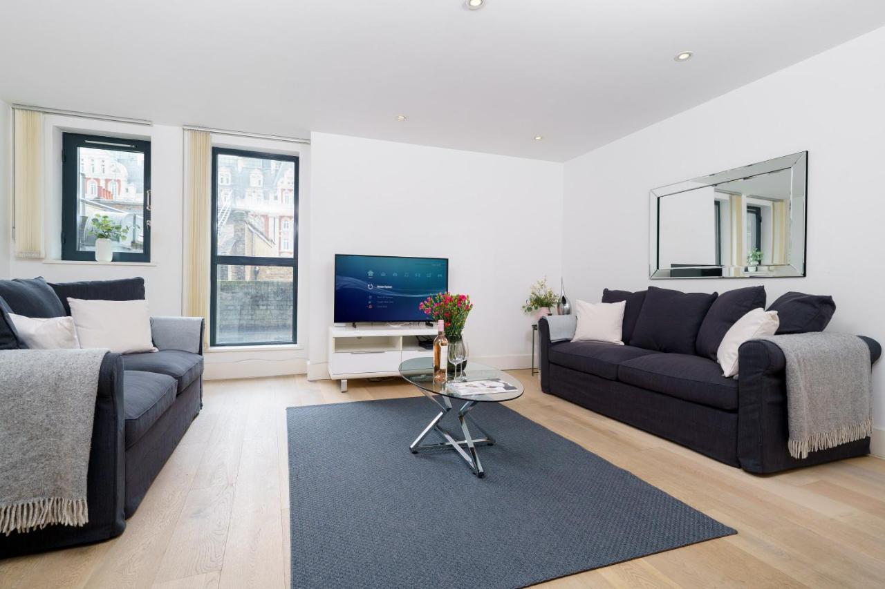 Апартаменты Trafalgar Sq 1 Bedr, 3 Beds Sleeps 6 *