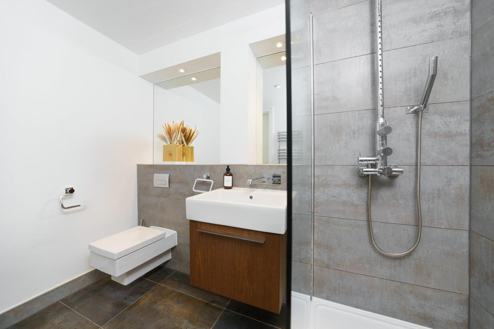 Trafalgar Sq 1 Bedr, 3 Beds Sleeps 6 * Лондон